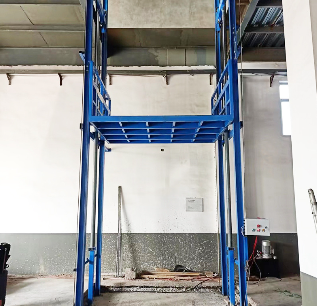 云霄升降平台安装常见问题及防控措施